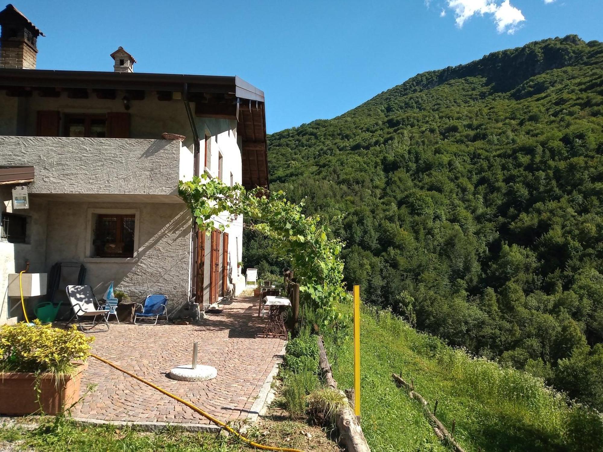 Agriturismo Cascina Cornella Cremeno Exterior photo